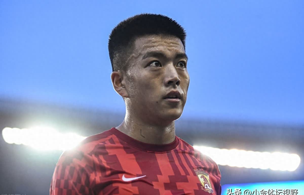 详细阅读:爱游戏智能平台-包含赛后体能课后;广州队止住颓势备战亚冠;球迷炸锅;控场能力受关注的词条 爱游戏智能平台-包含赛后体能课后;广州队止住颓势备战亚冠;球迷炸锅;控场能力受关注的词条