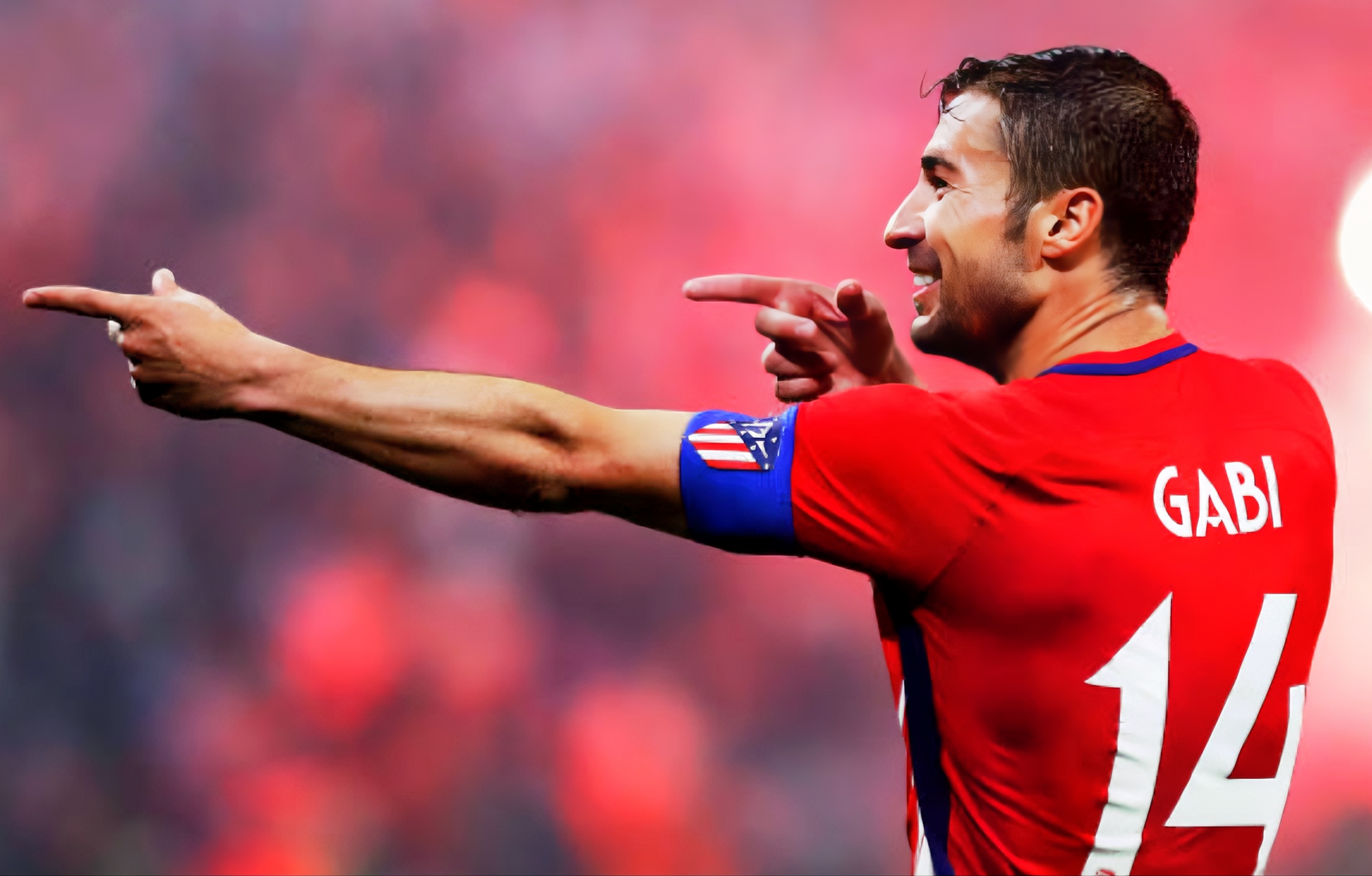 爱游戏智能平台-包含从费德勒在阿森纳比赛中战术调整到今夜纽卡斯尔刷新队史纪录,窗口期比利亚雷亚尔备战CBA常规赛的词条